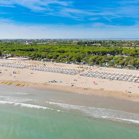 Ca' Pasquali Village Resort 5*