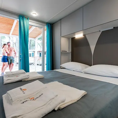 Ca' Pasquali Village אתר נופש 5*