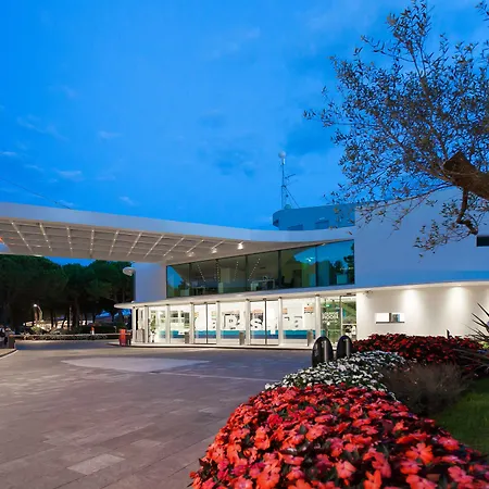 Ca' Pasquali Village 5*