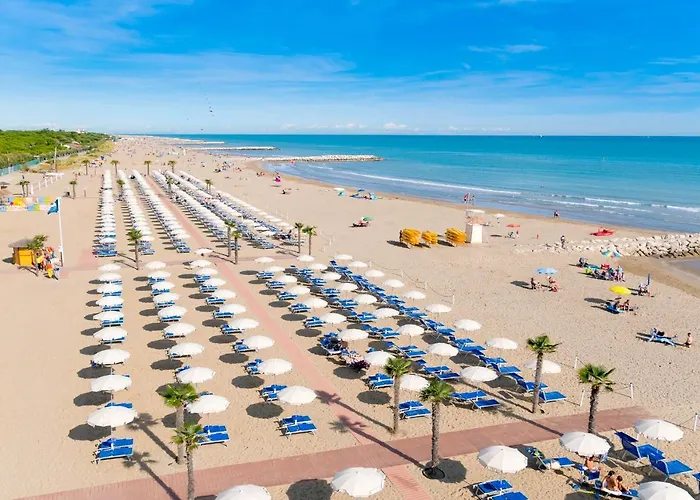 אתר נופש Ca' Pasquali Village 5*