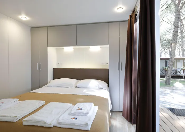 Ca' Pasquali Village אתר נופש 5*